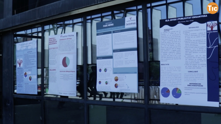 Imagen de 'Crecer entre pantallas?'