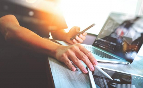 Cursos formatius en línia per a la recerca de feina 