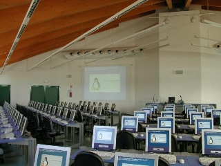 Projeccions del documental sobre les noves tecnologies a Sant Feliu