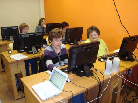 Fotografia d'un curs a TeleColòni@ de Cal Pons