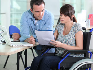 TIC i discapacitat. Imatge de la plana web d'ITU