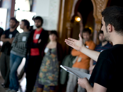 Educació no formal. Imatge amb llicència CC BY-NC-SA 2.0 de la galeria de Flickr de Julio AlbarrA¡n