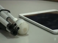 Imatge de la formació de formadors sobre aparells accessibles per a invidents