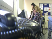 Imatge del taller de recerca de feina del punt TIC de Llinars del Vallès
