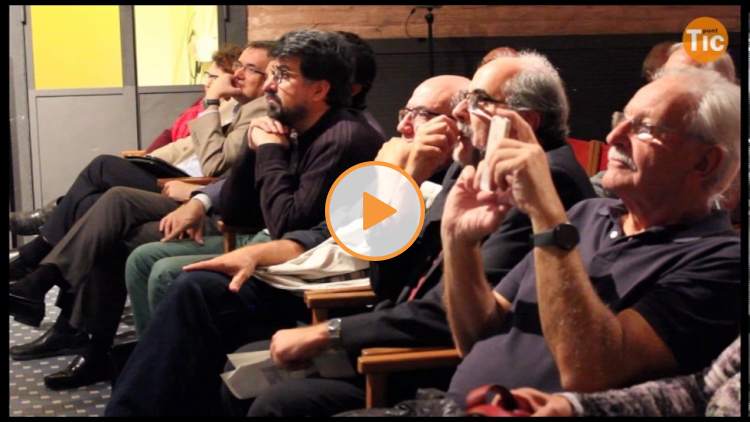 Embedded thumbnail for Reviu la jornada èTIC 2016 en un minut! 