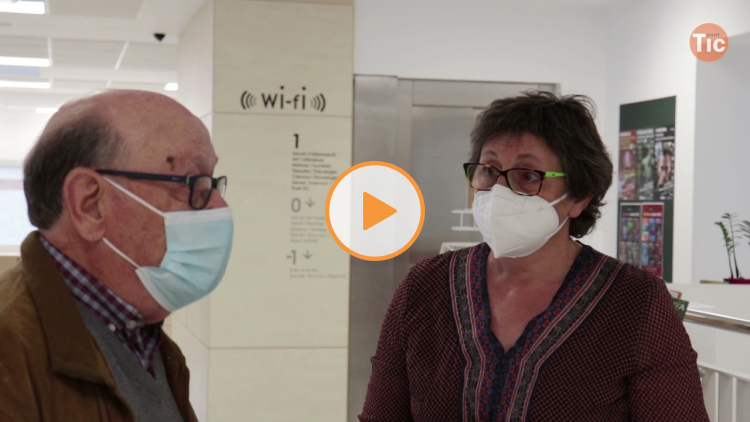 Embedded thumbnail for La Biblioteca de Cardedeu amb el seu Punt TIC ofereix tallers per a gent gran