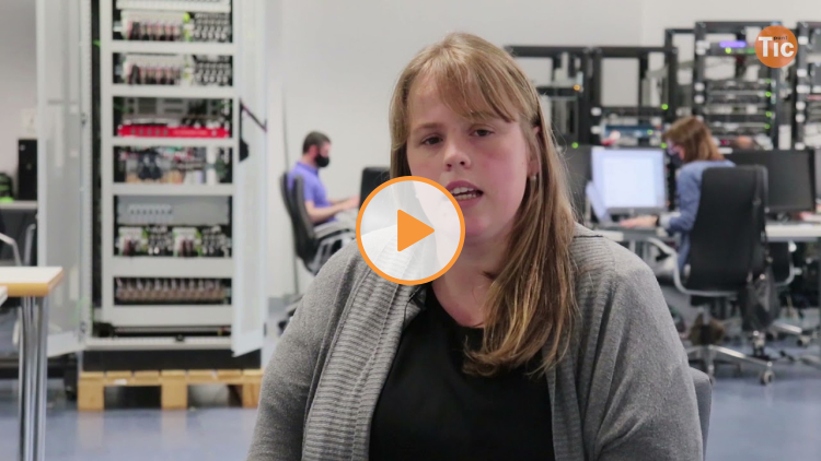 Embedded thumbnail for Les dones al sector espacial amb WIA-E Barcelona