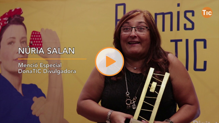 Embedded thumbnail for "Hem de construir el desenvolupament tecnològic plegats, homes i dones. Necessitem el talent femení"